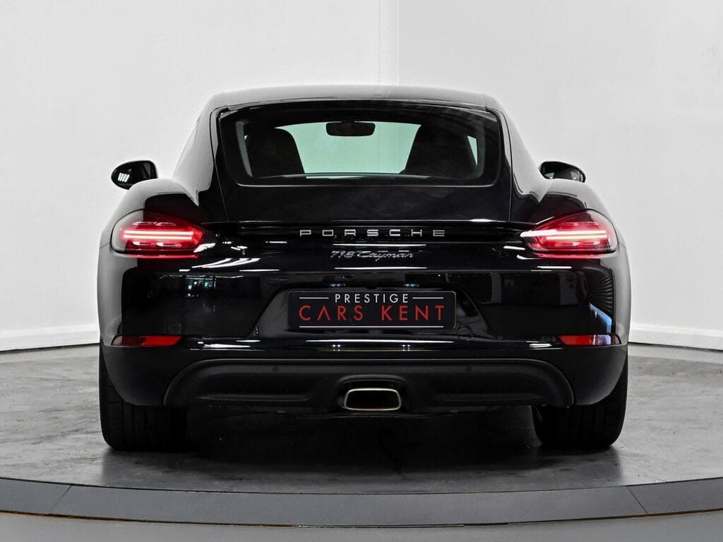 Porsche 718 Cayman 2022