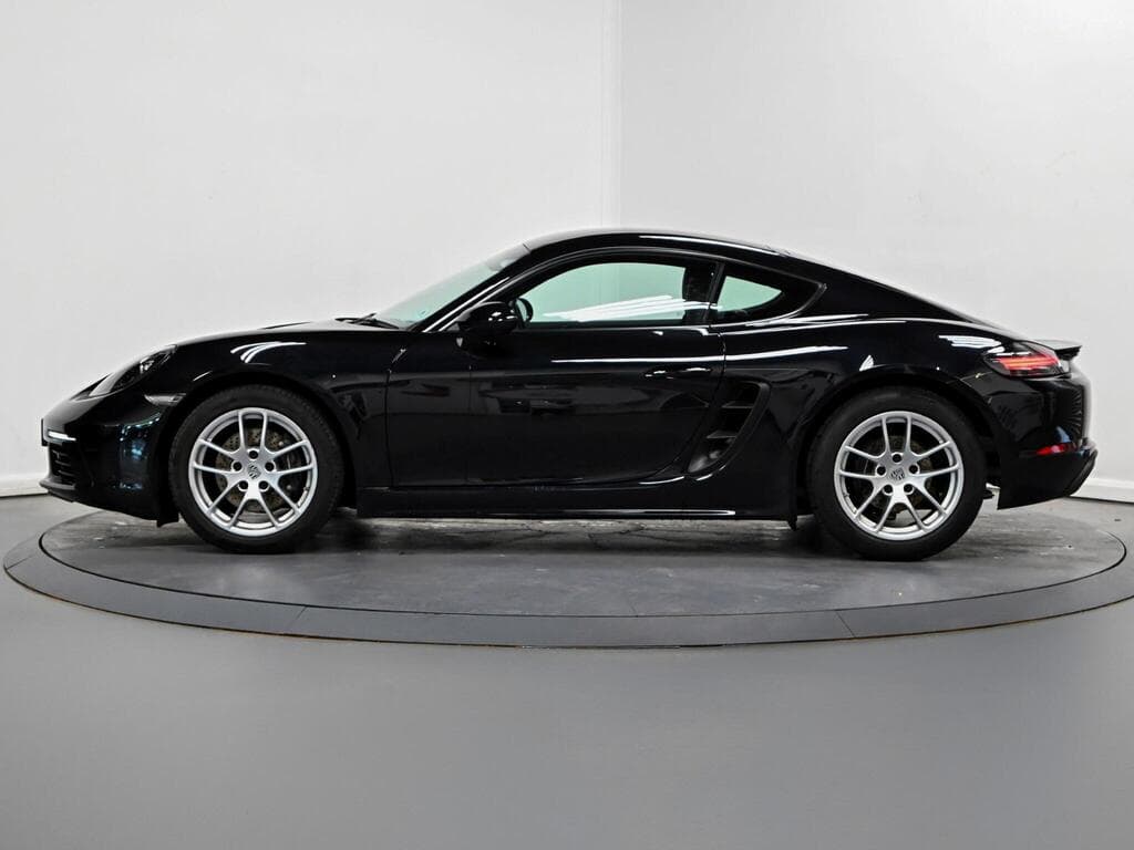 Porsche 718 Cayman 2022