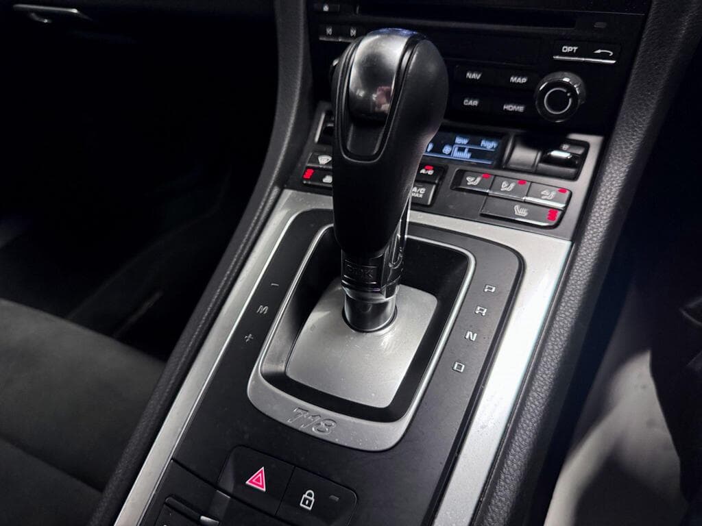 Porsche 718 Cayman 2022