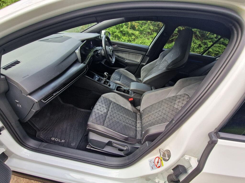 Volkswagen Golf 2023