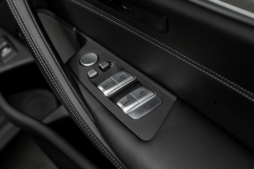BMW M5 2022
