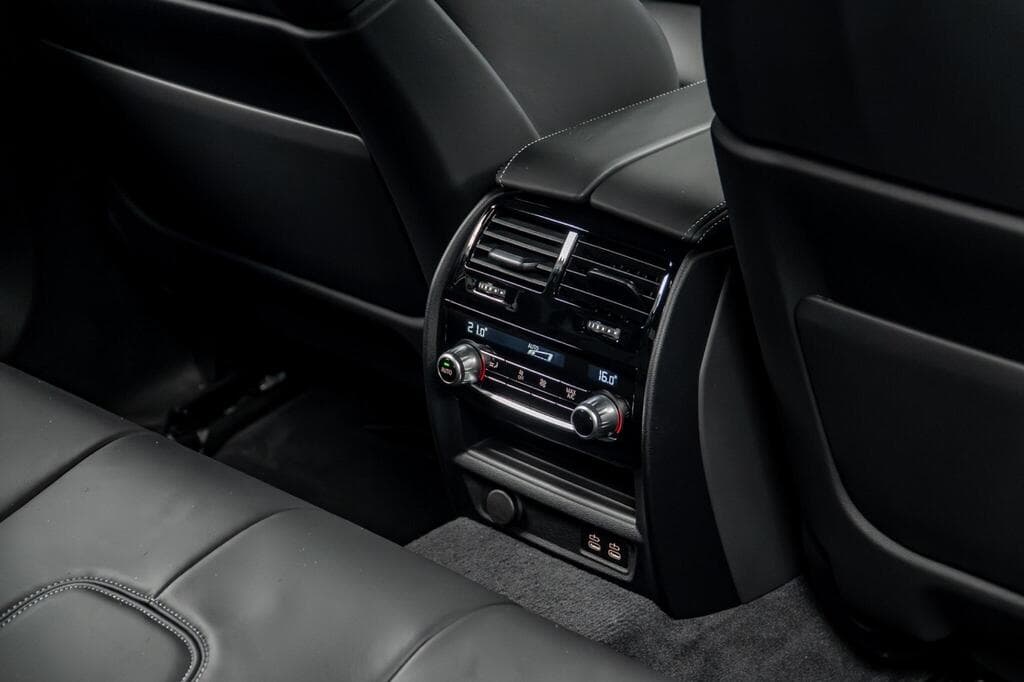 BMW M5 2022