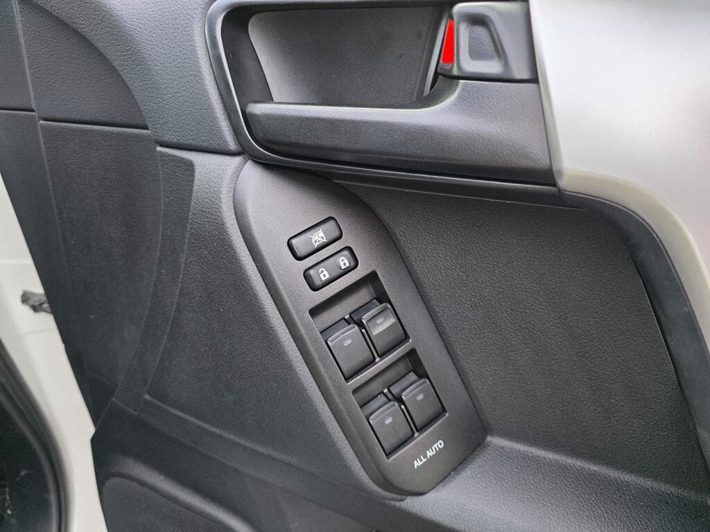Toyota Land Cruiser 2022