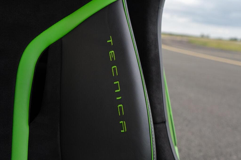 Lamborghini Huracan 2023