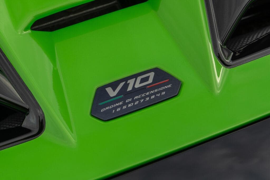 Lamborghini Huracan 2023