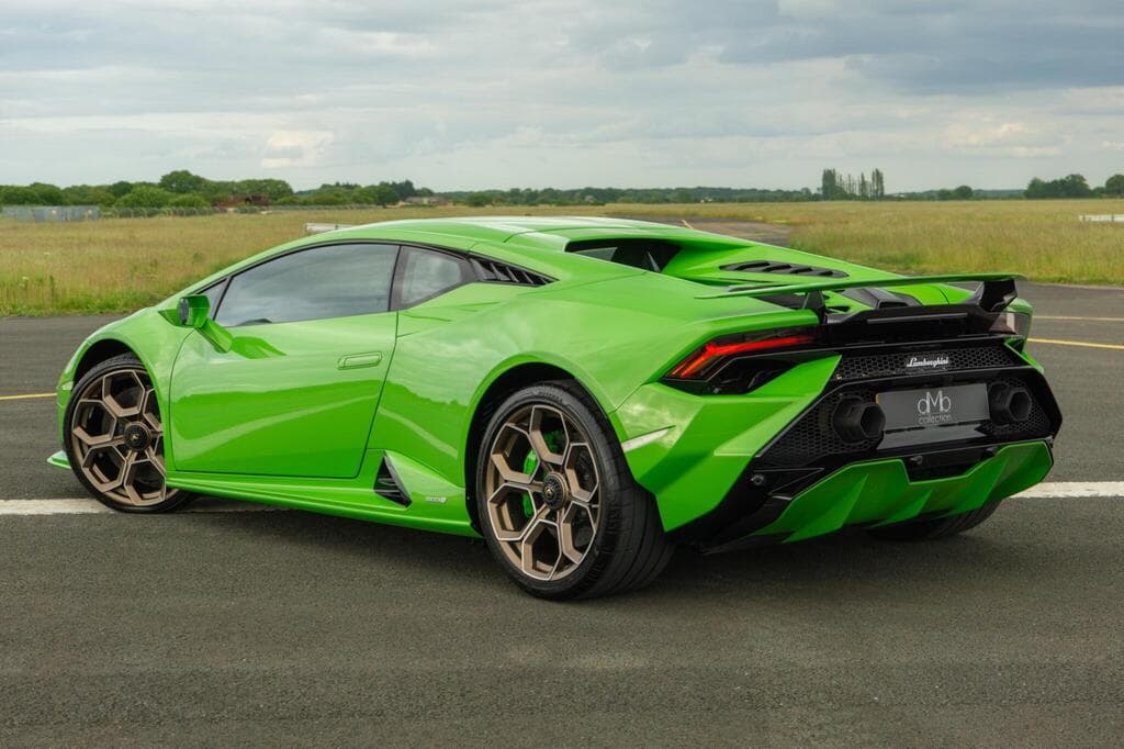 Lamborghini Huracan 2023