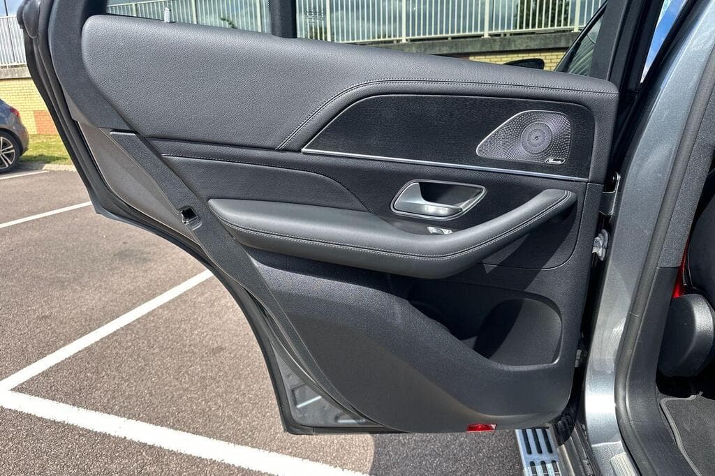 Mercedes-Benz GLE 2023