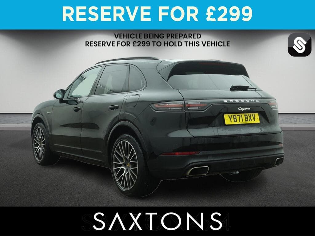 Porsche Cayenne 2022