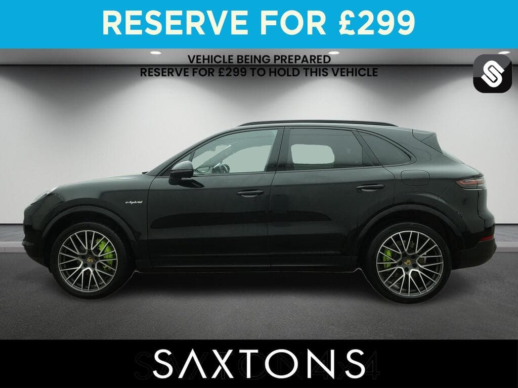 Porsche Cayenne 2022