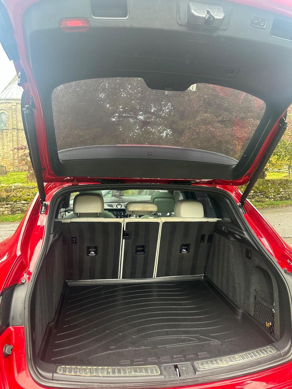 Porsche Macan 2022