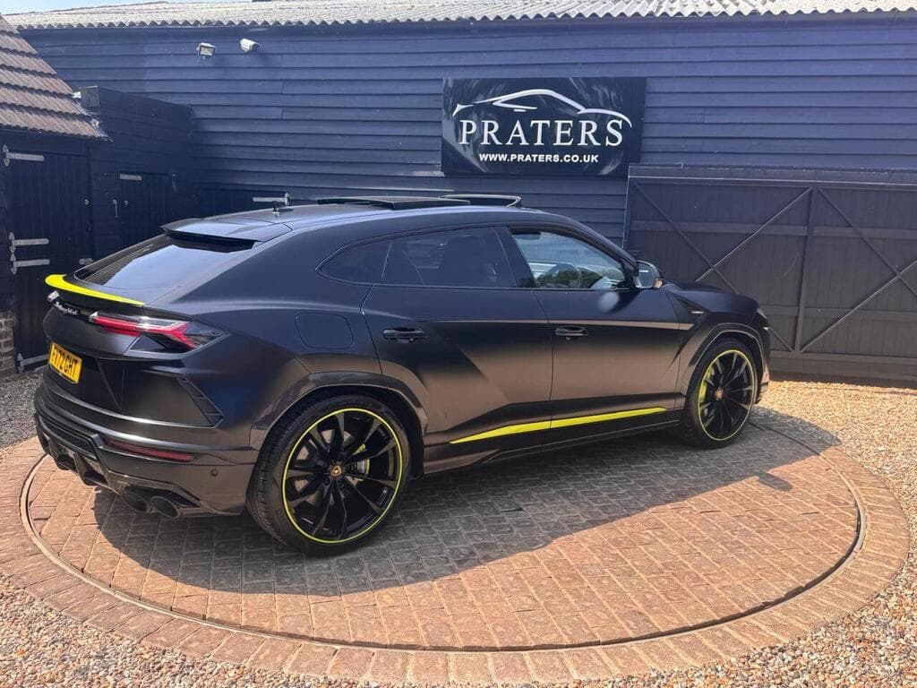 Lamborghini Urus 2022