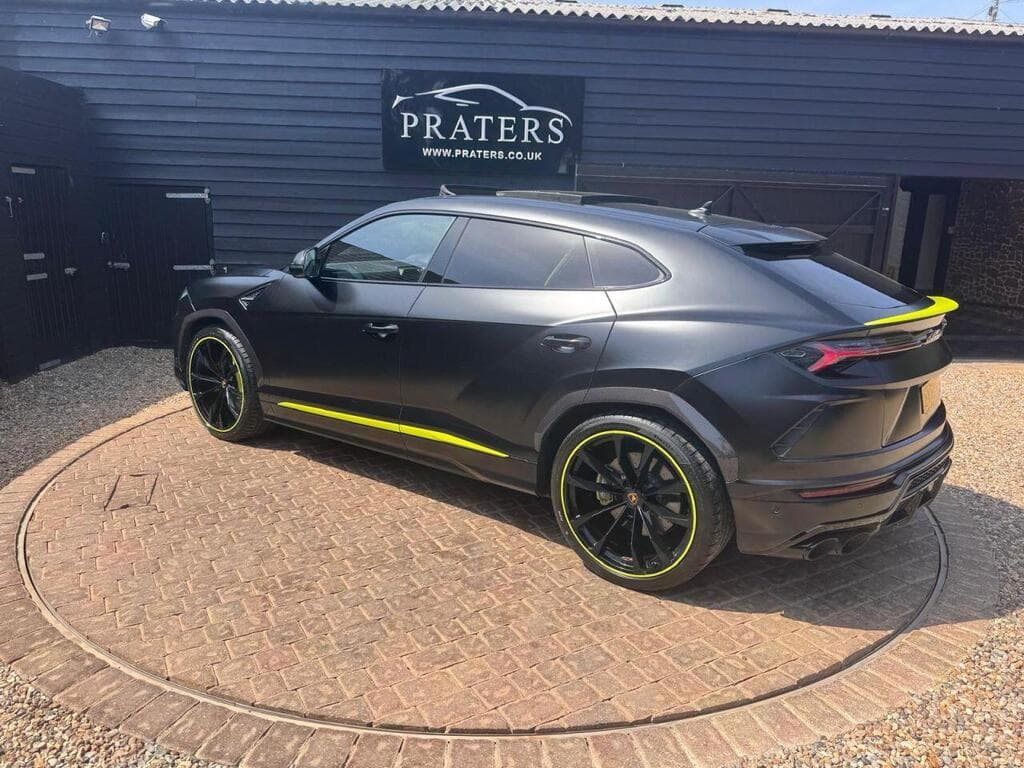 Lamborghini Urus 2022