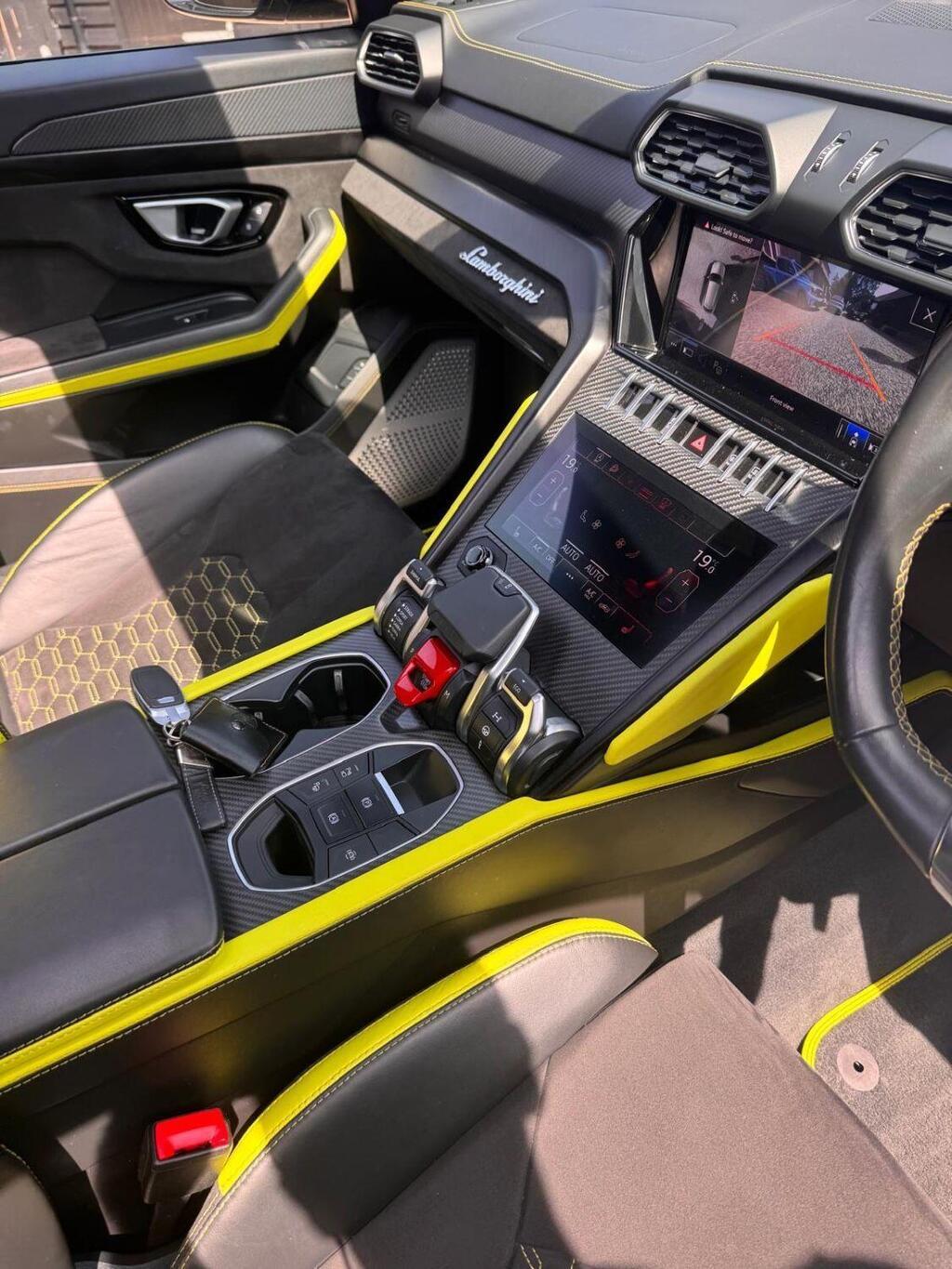 Lamborghini Urus 2022