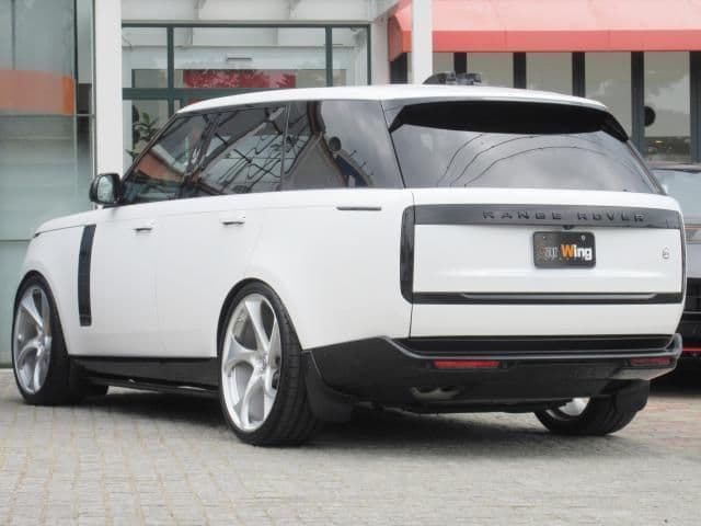 Land Rover Range Rover SV 2023