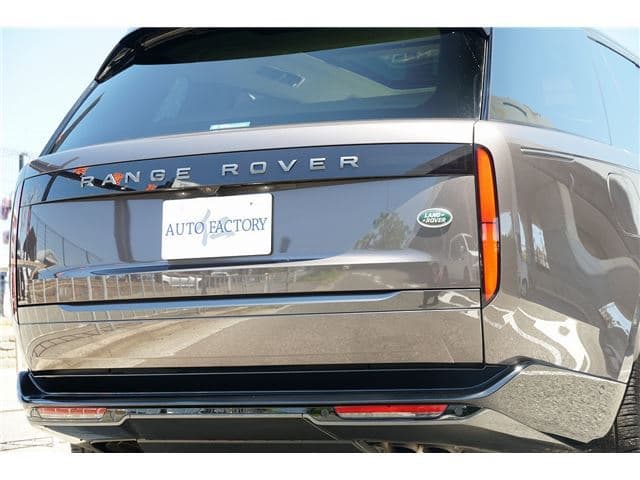 Land Rover Range Rover SV 2022