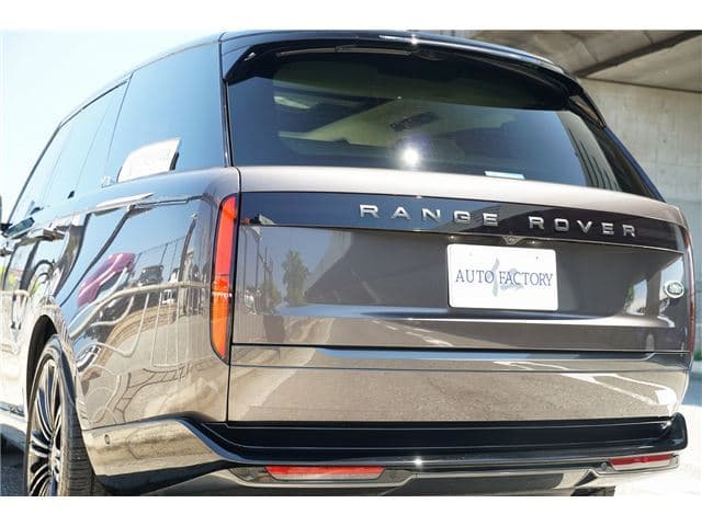 Land Rover Range Rover SV 2022
