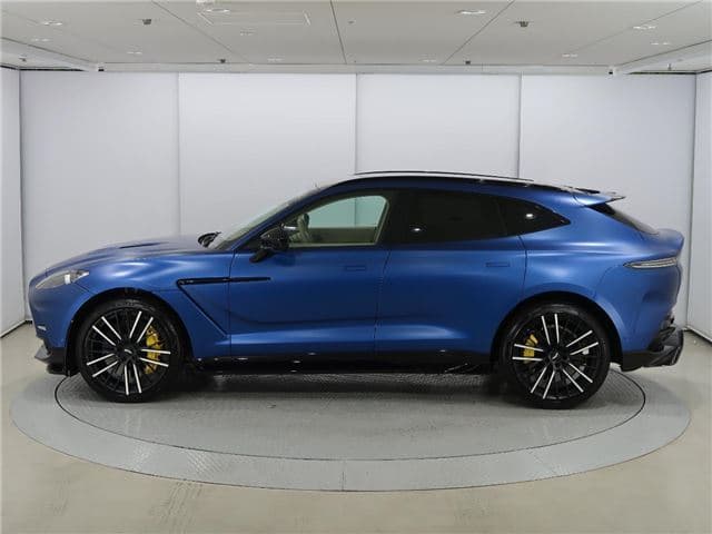 Aston Martin DBX 707 2023