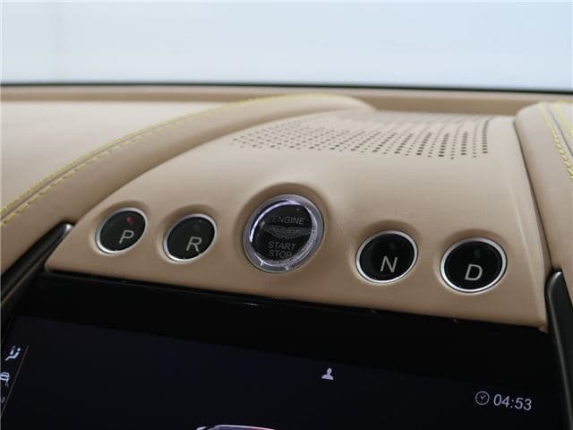Aston Martin DBX 707 2023