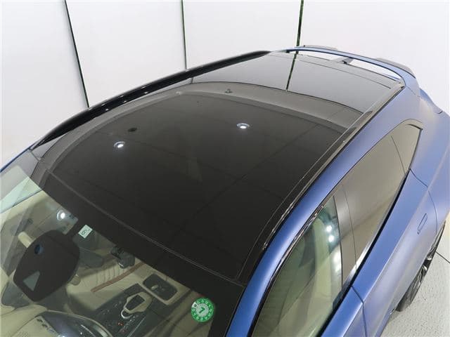 Aston Martin DBX 707 2023