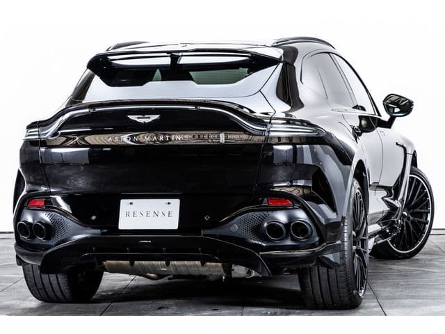 Aston Martin DBX 707 2023