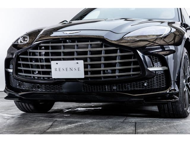 Aston Martin DBX 707 2023