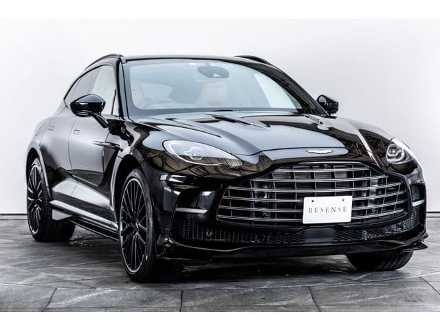 Aston Martin DBX 707 2023