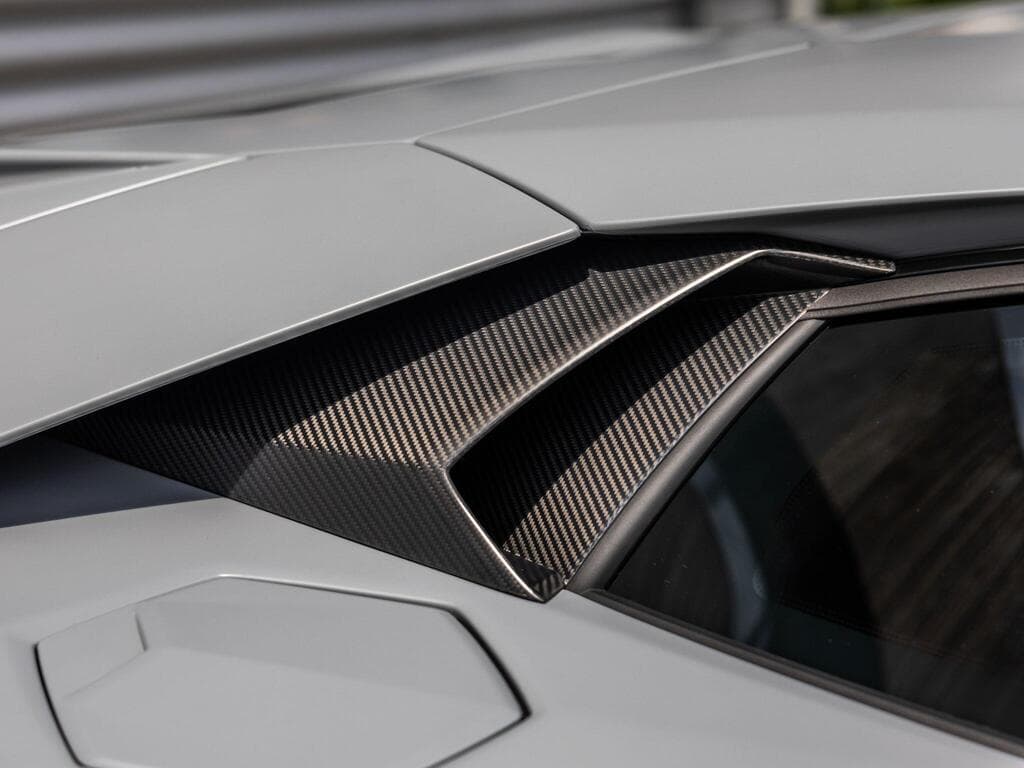 Lamborghini Aventador 2022