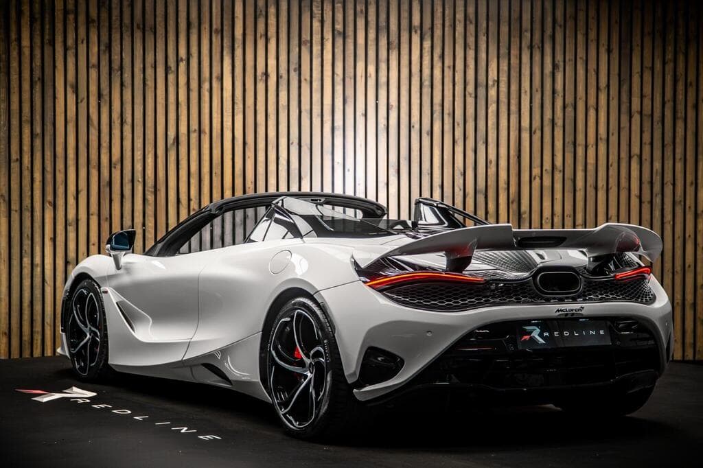 McLaren 750S 2023