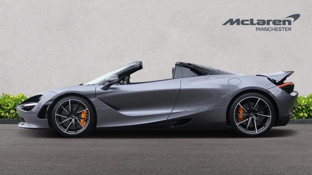 McLaren 720S 2023