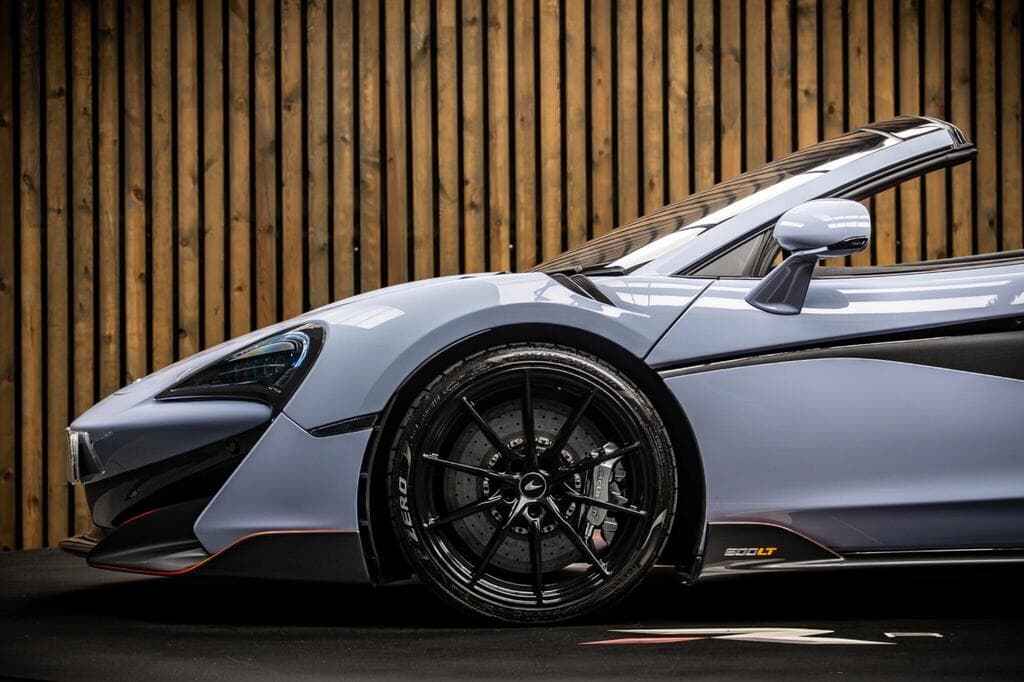 McLaren 600LT 2022