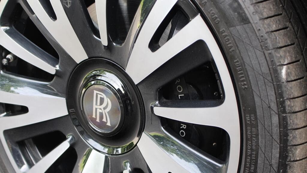 Rolls-Royce Wraith 2023