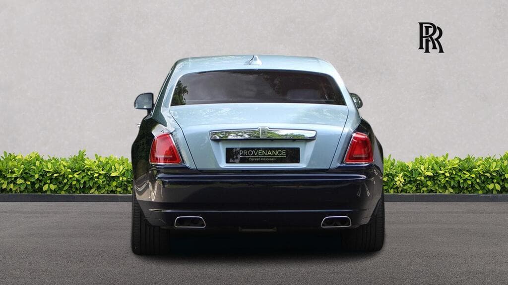Rolls-Royce Wraith 2023