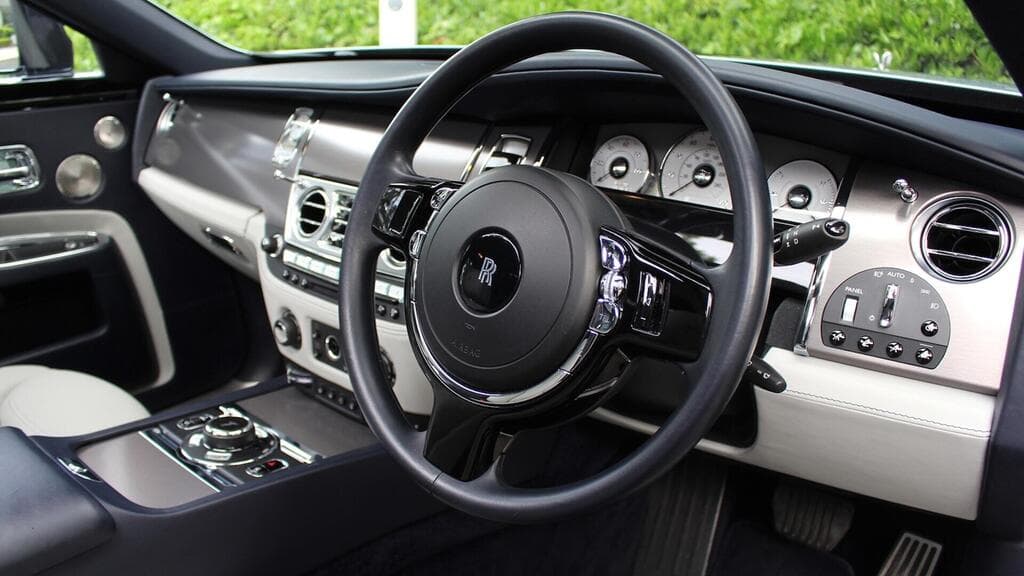 Rolls-Royce Wraith 2023