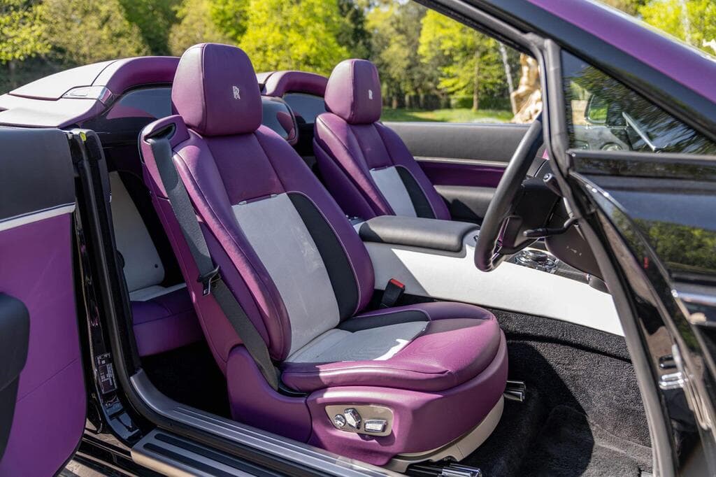 Rolls-Royce Dawn 2022