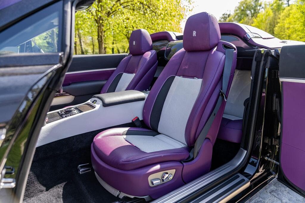 Rolls-Royce Dawn 2022