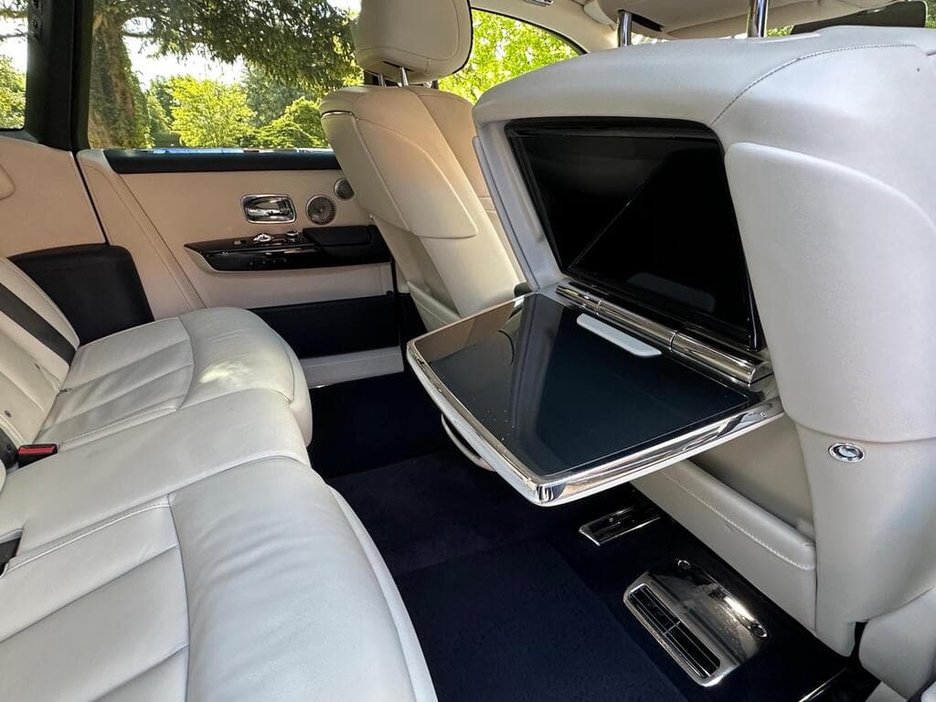 Rolls-Royce Phantom 2023