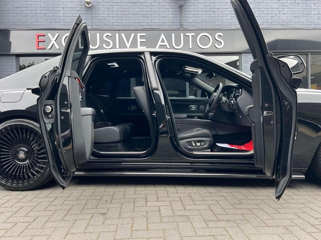 Rolls-Royce Ghost 2023