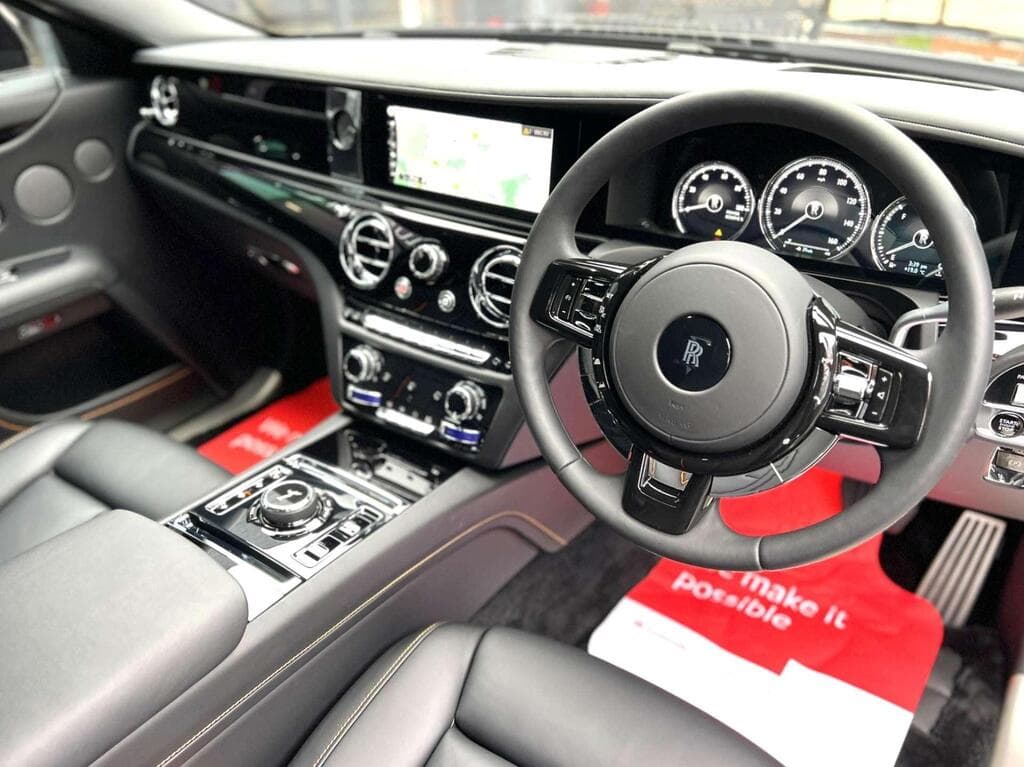 Rolls-Royce Ghost 2023