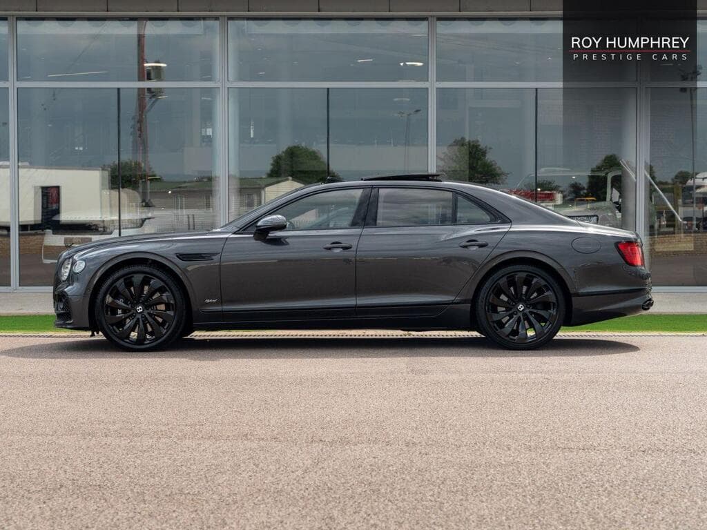 Bentley Flying Spur 2022