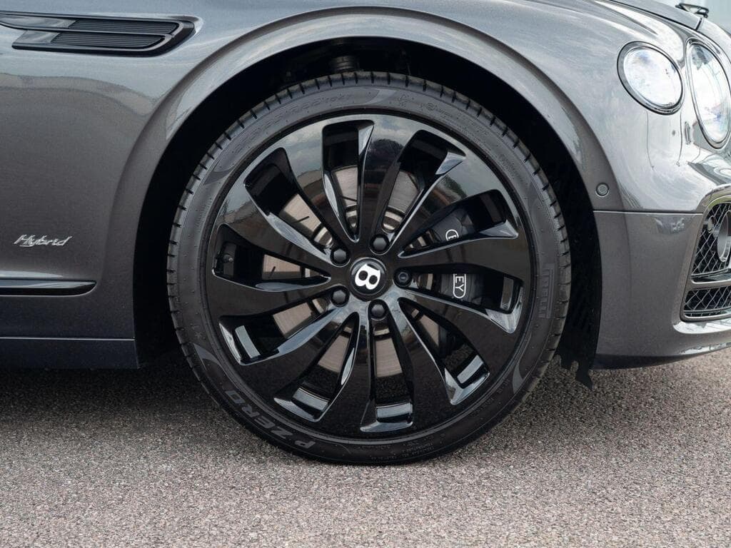 Bentley Flying Spur 2022