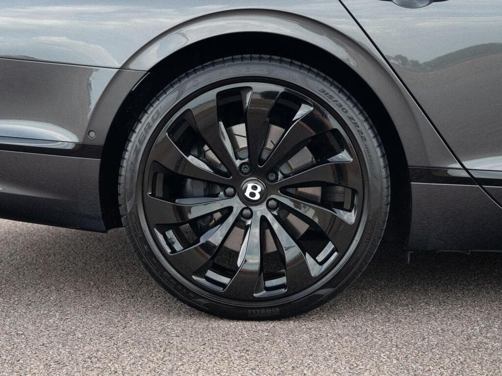 Bentley Flying Spur 2022