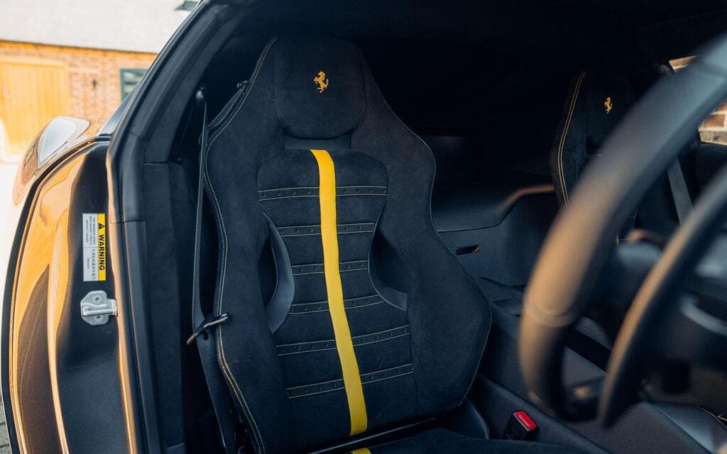 Ferrari 812 2022