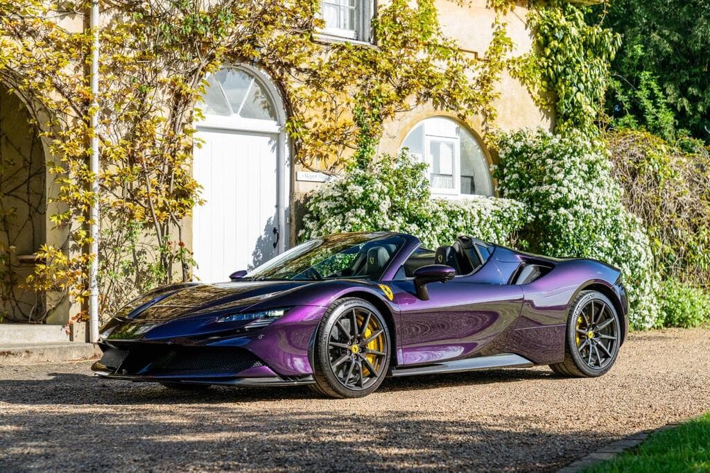 Ferrari SF90 2023