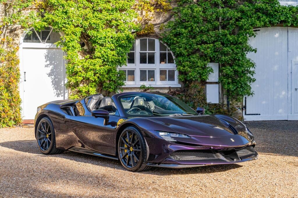 Ferrari SF90 2023