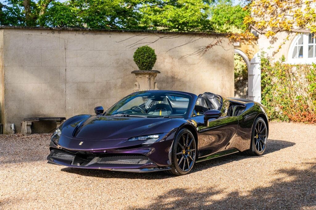 Ferrari SF90 2023