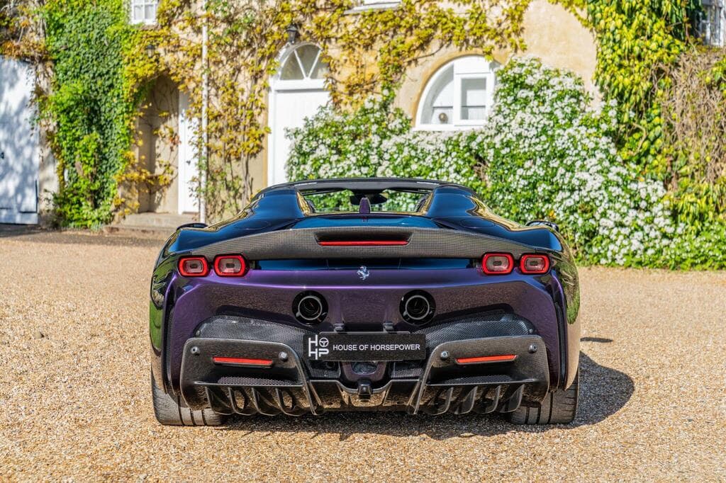 Ferrari SF90 2023