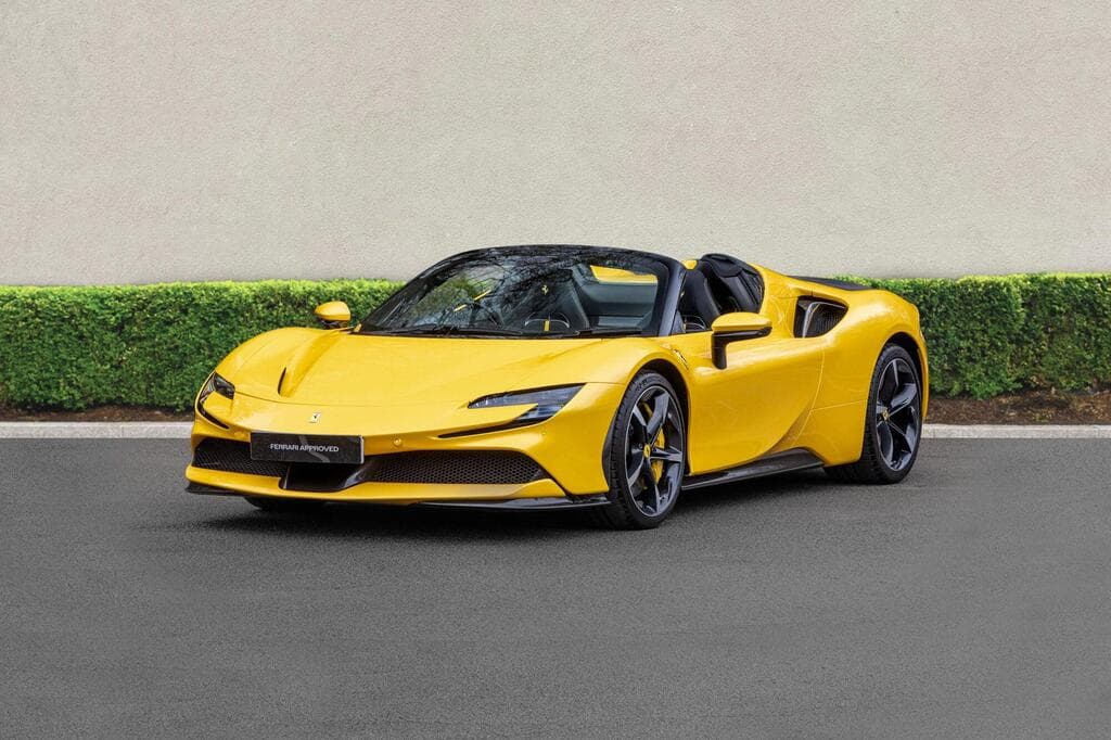 Ferrari SF90 2022