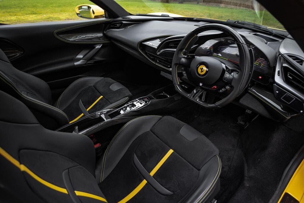 Ferrari SF90 2022