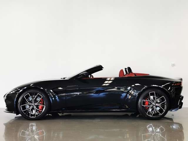 Aston Martin Vantage 2022