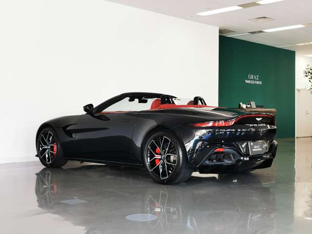 Aston Martin Vantage 2022